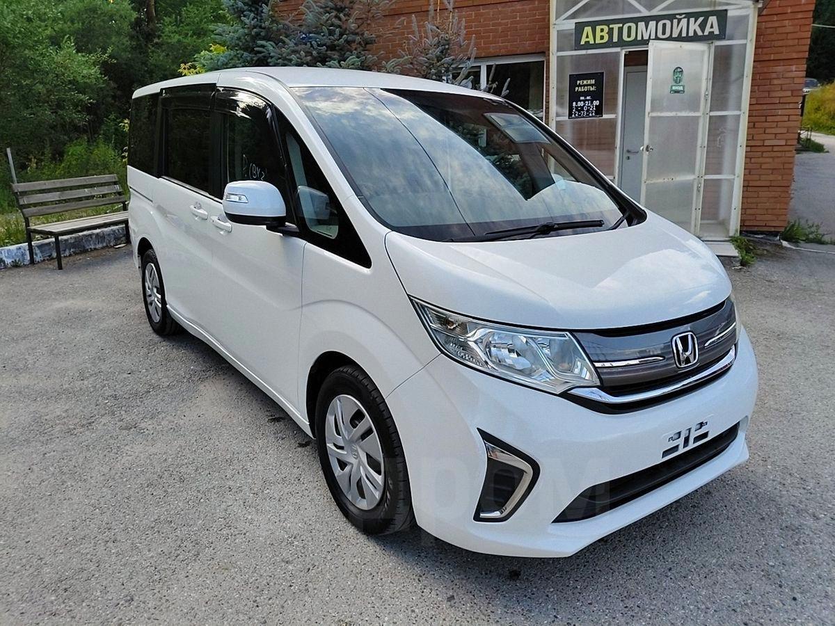 Honda Stepwgn 2016